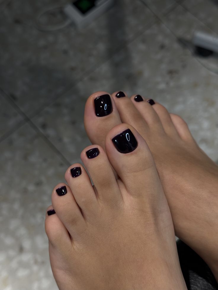 Black Charcoal Jelly Detox Pedicure