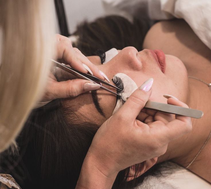 EYELASH EXTENSIONS